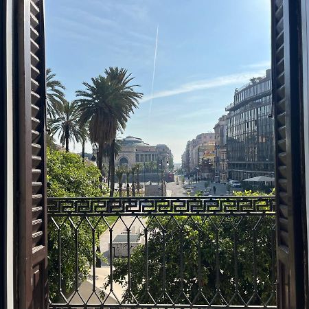 La Dimora Di Donna Claudia Hotel ปาแลร์โม ภายนอก รูปภาพ