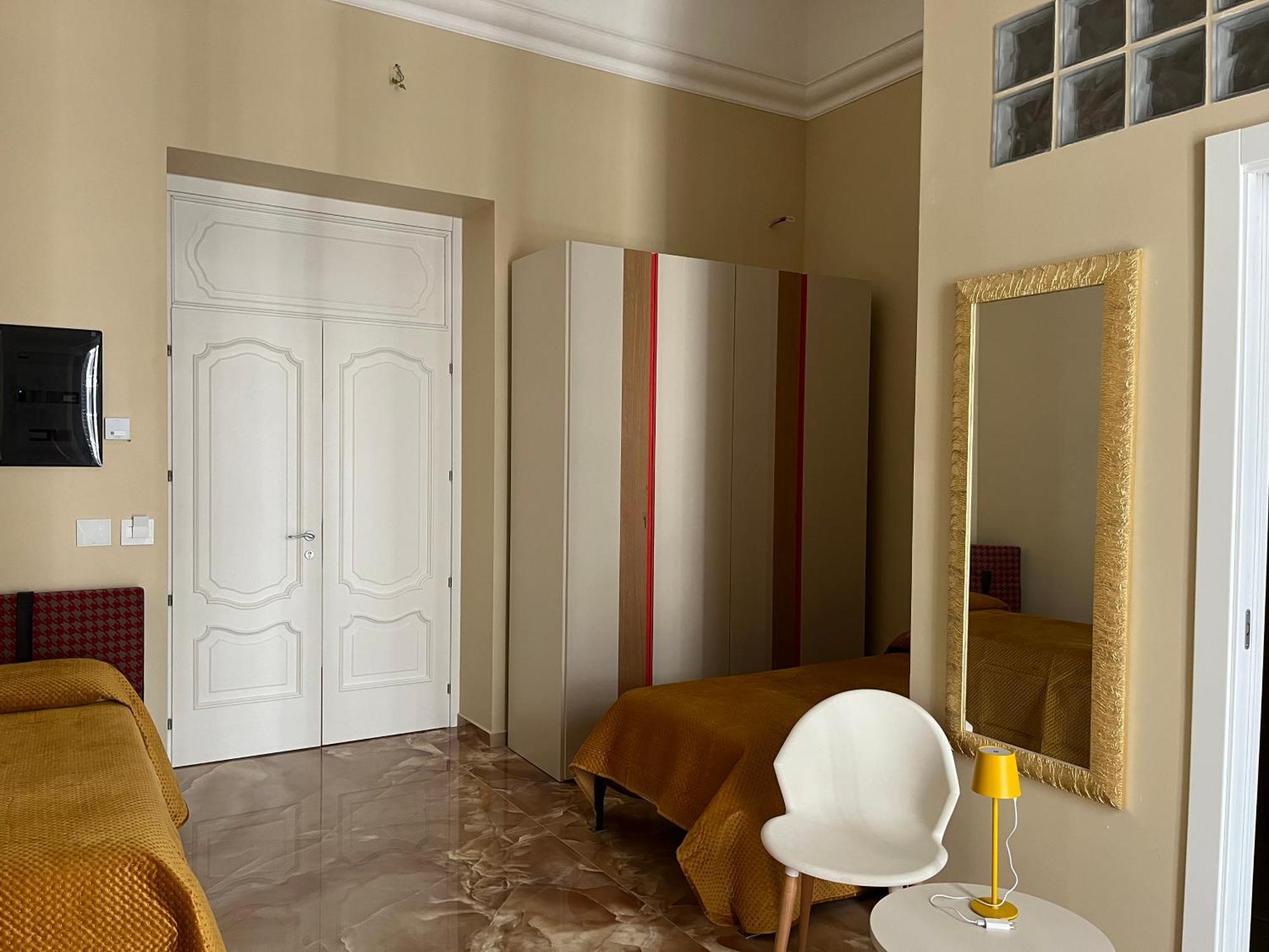 La Dimora Di Donna Claudia Hotel ปาแลร์โม ภายนอก รูปภาพ